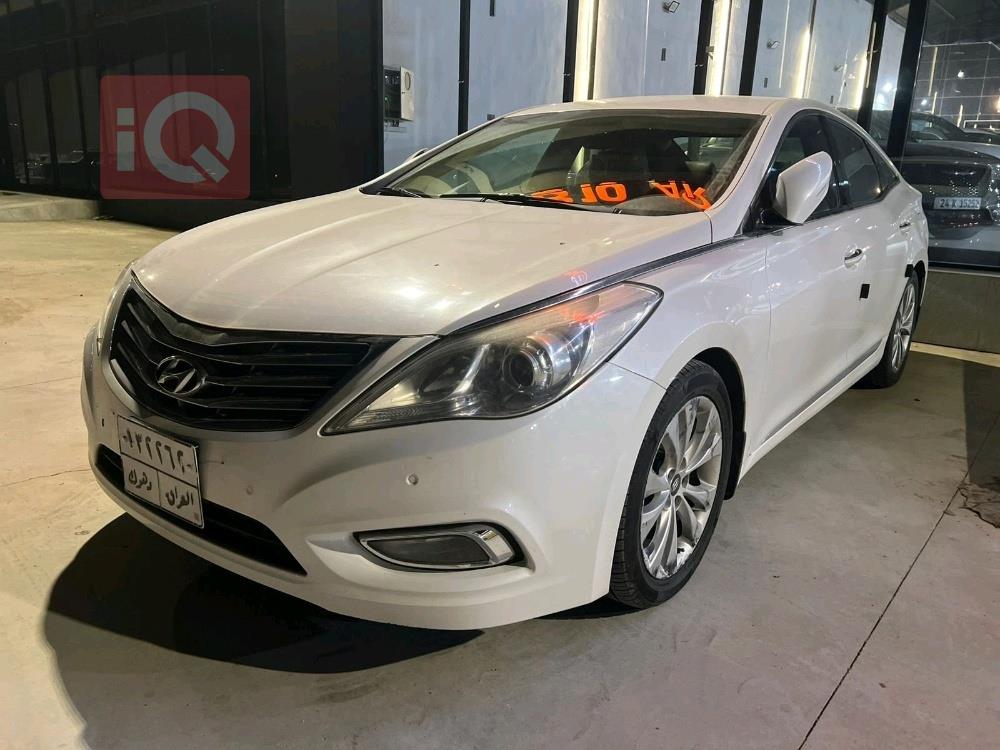 هيونداي أزيرا